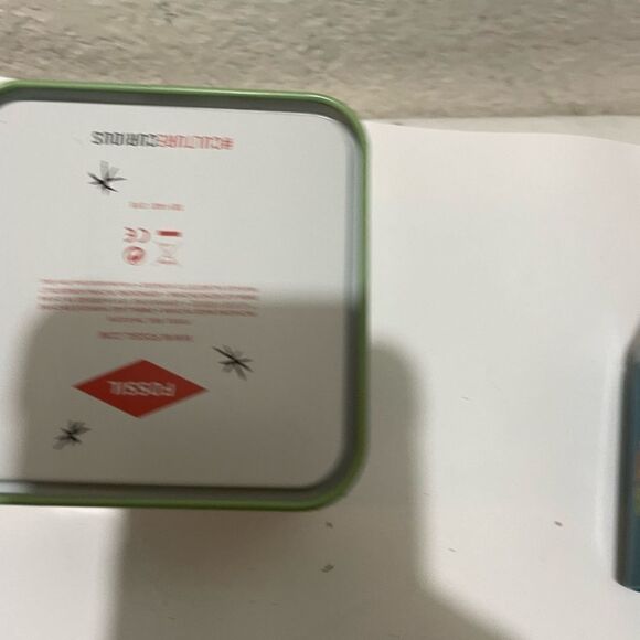 1 Fossil Collectible Presentation Genuine Display Gift Watch Tin Box - Picture 5 of 5